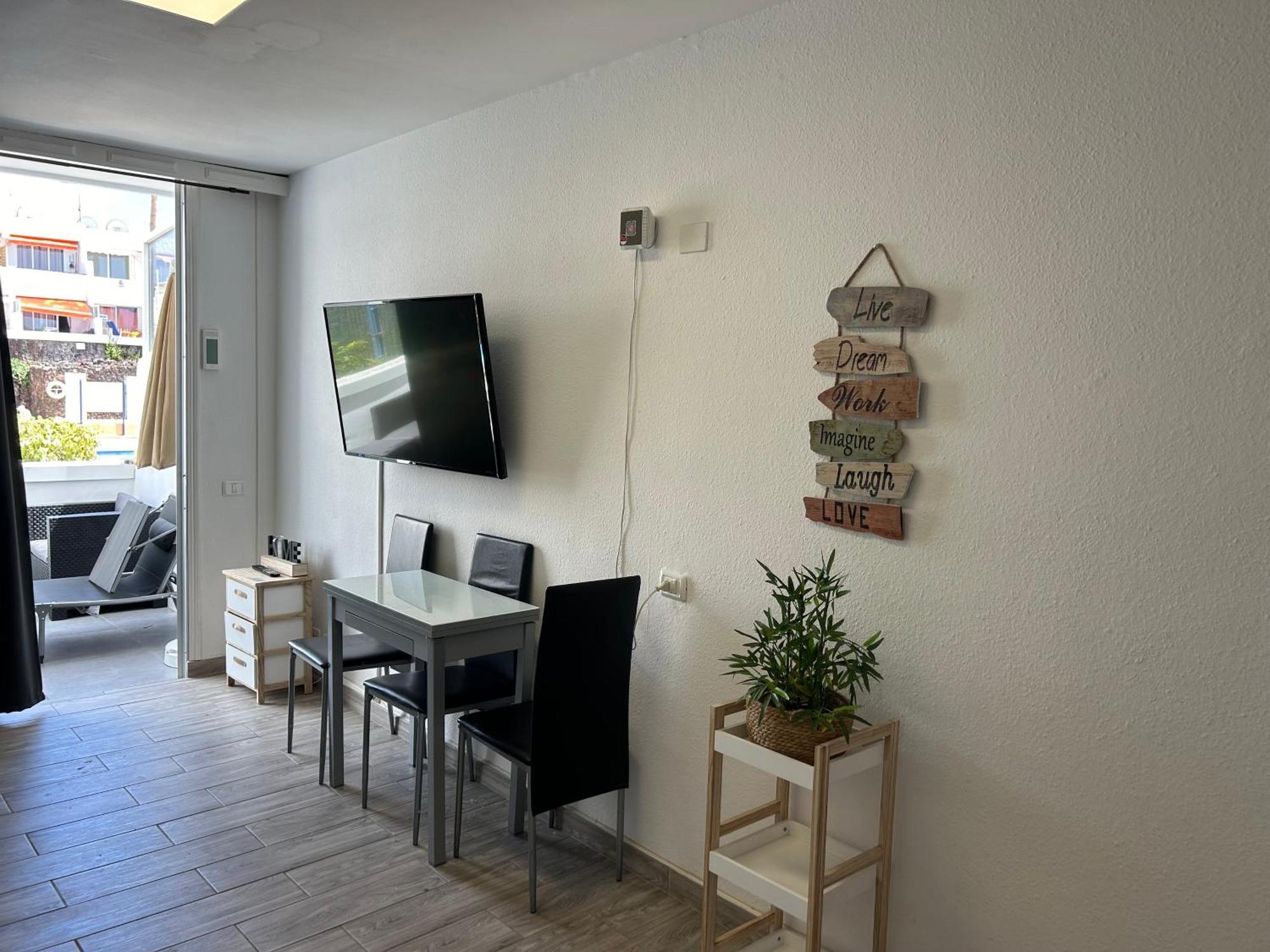 Sunny Apt With Terrace Coastal Area South Arona Arona  Eksteriør bilde